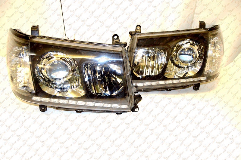 Светодиодные фары Toyota Land Cruiser 100 06